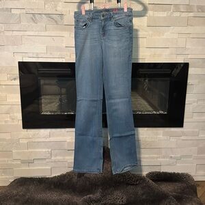 Level 99 light wash jeans size waist 29, inseam 32 worn once